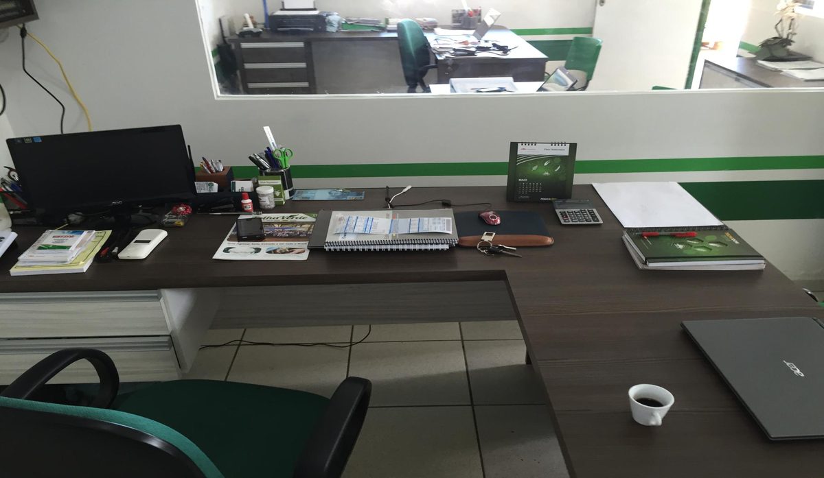 Retaguarda técnica e administrativa